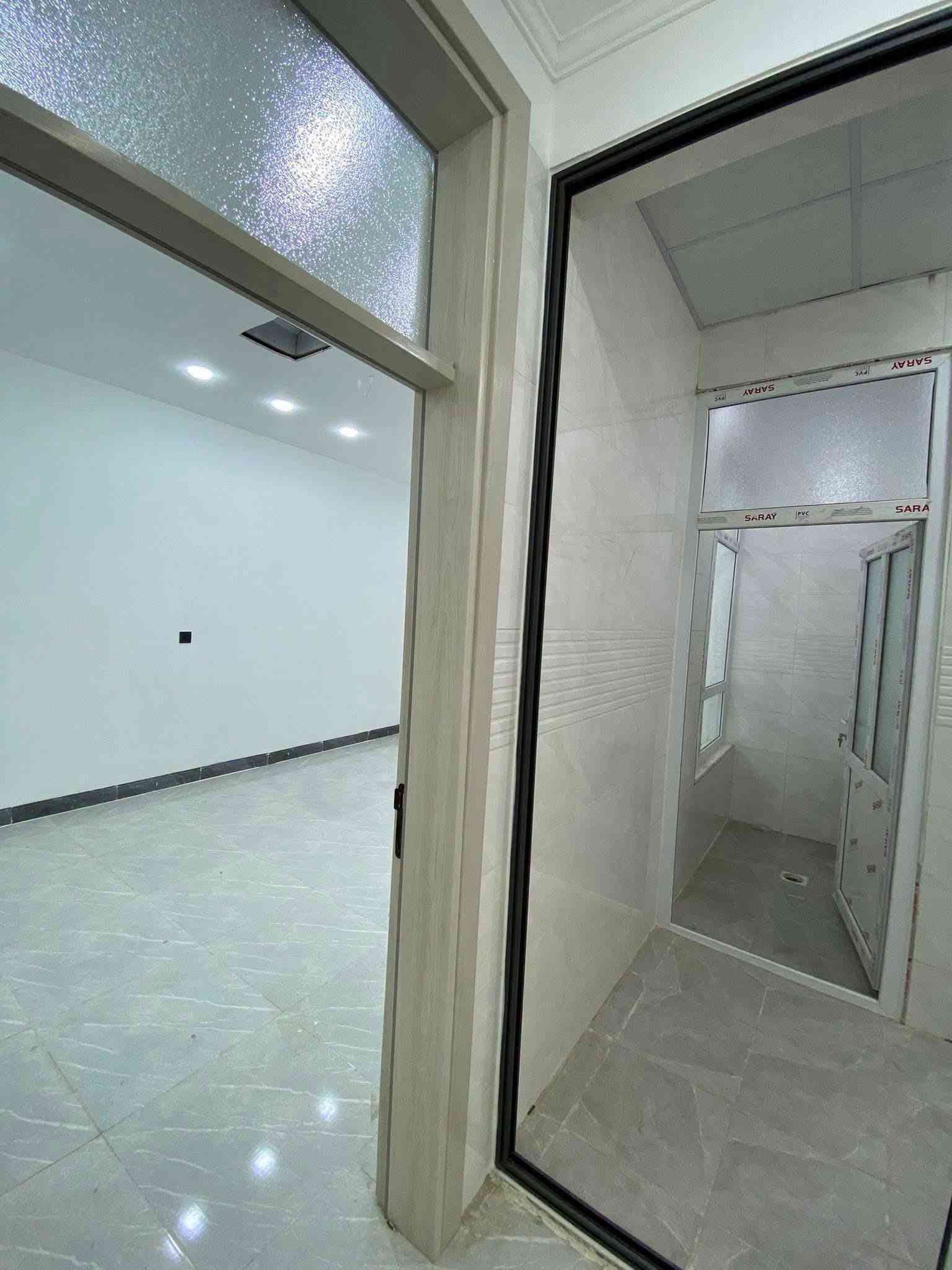 دار طابو صرف للبيع طابق اونص زيرو فول مواصفات
المساحه 125 متر
يحتوي على ثلاثة غرف نوم وهول ومطبخ واستقبال وصحيات وكراج سيارة ودرج خارجي
موقع حي العسكري قرب شارع ملا جمال
السعر 118 مع المجال
للإستفسار اكثر الاتصال ***********☎️

