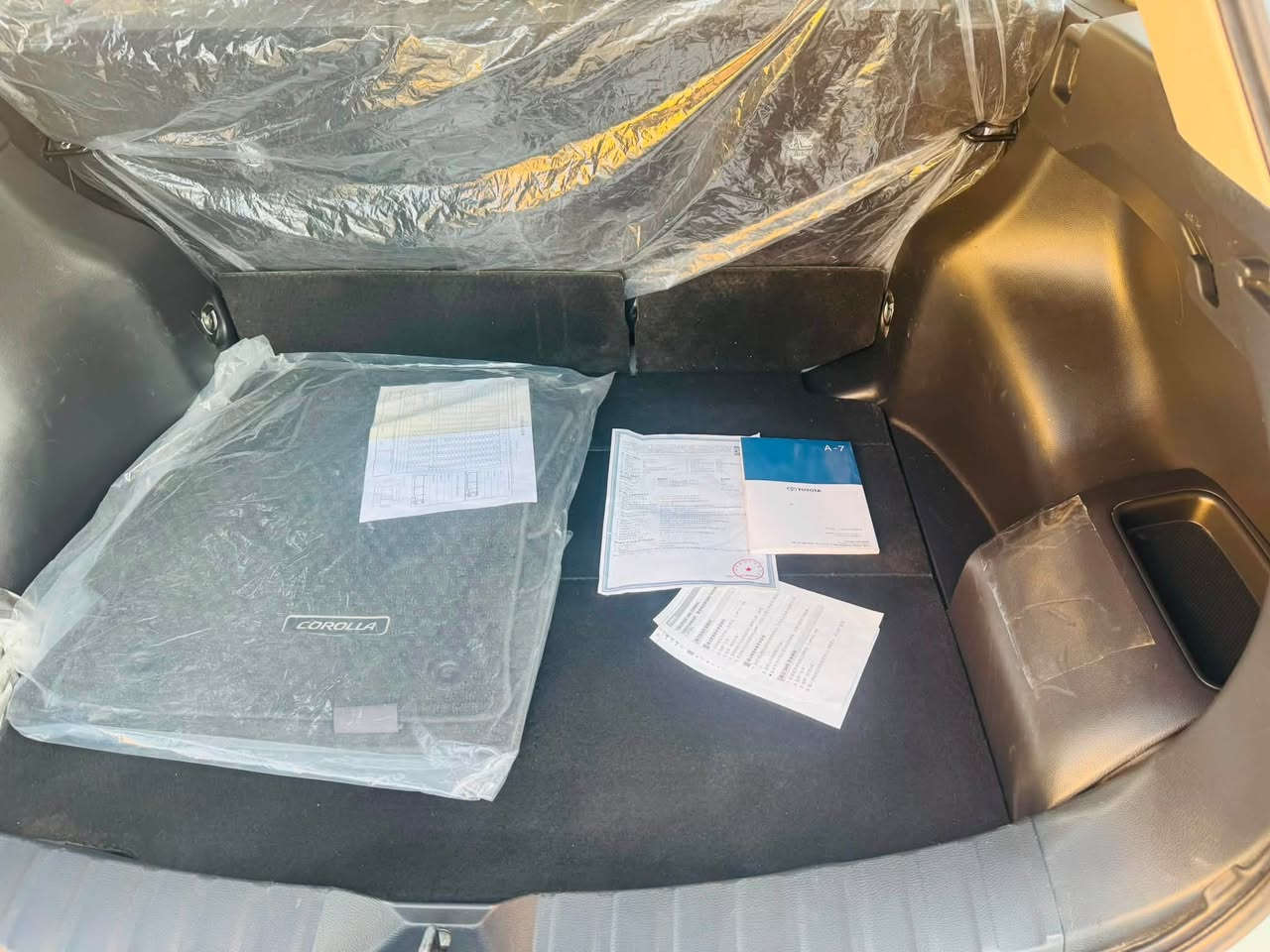 كورلا كروز موديل 25 رقم بغداد مستخدمه 9 الاف بيهه قبق جنطه مبدل بلادي مال زيرو السياره بدون قطره صبغ و الباب الخلفي الايسر بي بارد بصيط السياره فتحه بصمه وكشن مخمل 

السعر 25و200 

الاستفسار ***********

مكاني الزعفرانيه اربع شوارع
