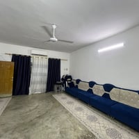 حي الأسرى • جسر الرشيد • ٢٠٠م