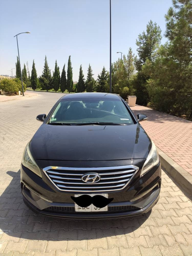 هۆندای سۆناتا 2017 
سپۆڕت 
شاشە گەورە
مواسەفات ئەمریکی 
دو پارچەو پەڵەیەکی بۆیاخە
سەنەوی بەسەر چووە
تەحویل و غرامە بەشەرت 
گێڕو مەکینە بەشەرت نەکراوەتەوە
100 هەزار مایڵ ڕۆشتووە
  شوێن سلێمانی 

*********** السليمانية, العراق
