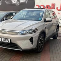 BYD  Sealaion 5  موديل 2025 لون إسمنتي  ماشية 10000 km ثلاث أنظمة (كهر...