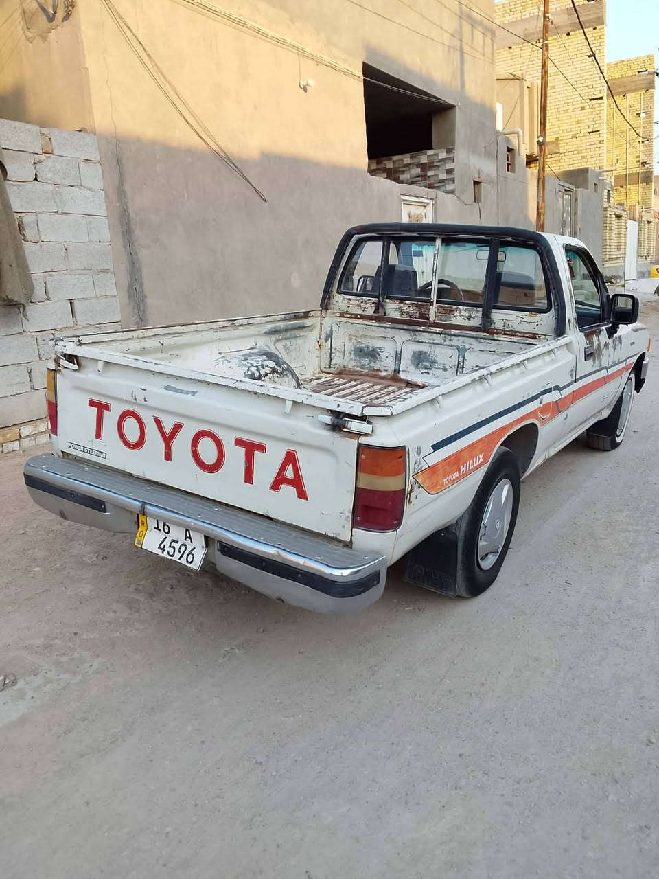 السلام عليكم.. ااخوان مكلف بالنشر
تيوتا للبيع موديل 90 رقم انكليزي بسمه مشروع وطني

سياره بلاديه مكفوله من الضربه والتبديل

كهربائيات كله شغاله تخم تايرات وحداديه جديده

محرك كروسيدا 5 كير *********** ديوانية
