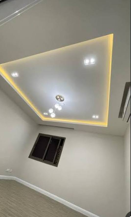 صبغ • ديكورات • اسعار مناسبة","دقة بالمواعيد","بغداد