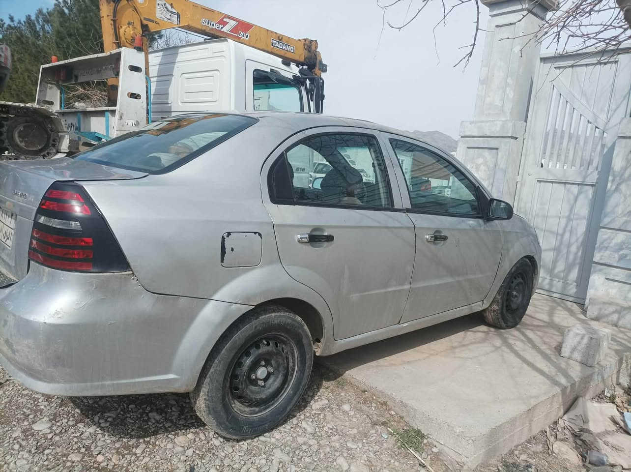 سەرەتا بە ناوی خوای گەورە
بابەت فرۆشتن ئالوگۆر
ئەڤیو 2009
رەقەم سلیمانی 
5پارچە بۆیاخ بە حیزام ئەی فرۆشی
گیرو مەکینە بی عەیب
ئالۆگۆر ئەکات بە شاینە مەلیکە ماجیستا چیت هەیە داینە
سعریکی خوار هەمو بازار تەحەدا ئەکەم هەبی
***********
