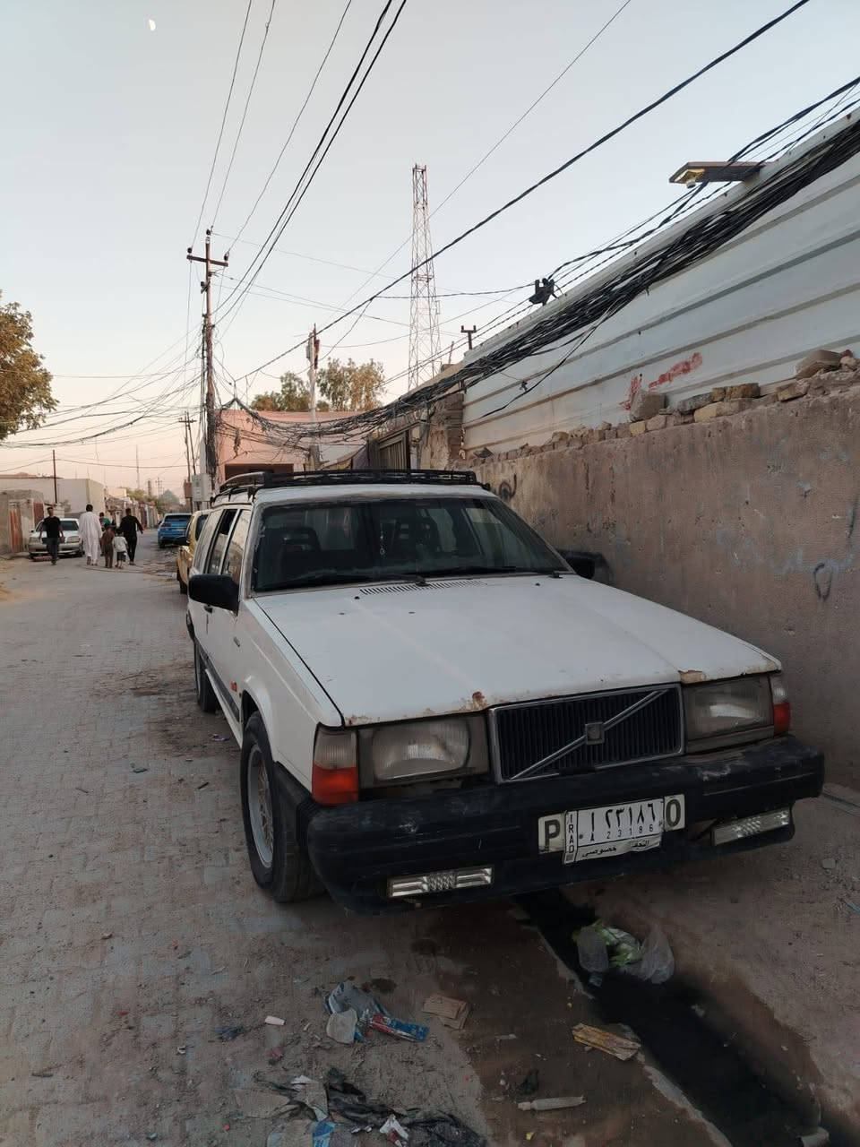 سلام عليكم البيع مديل 89/مكينة كير جديد

السعر 40 بها مجال /***********/نحف
