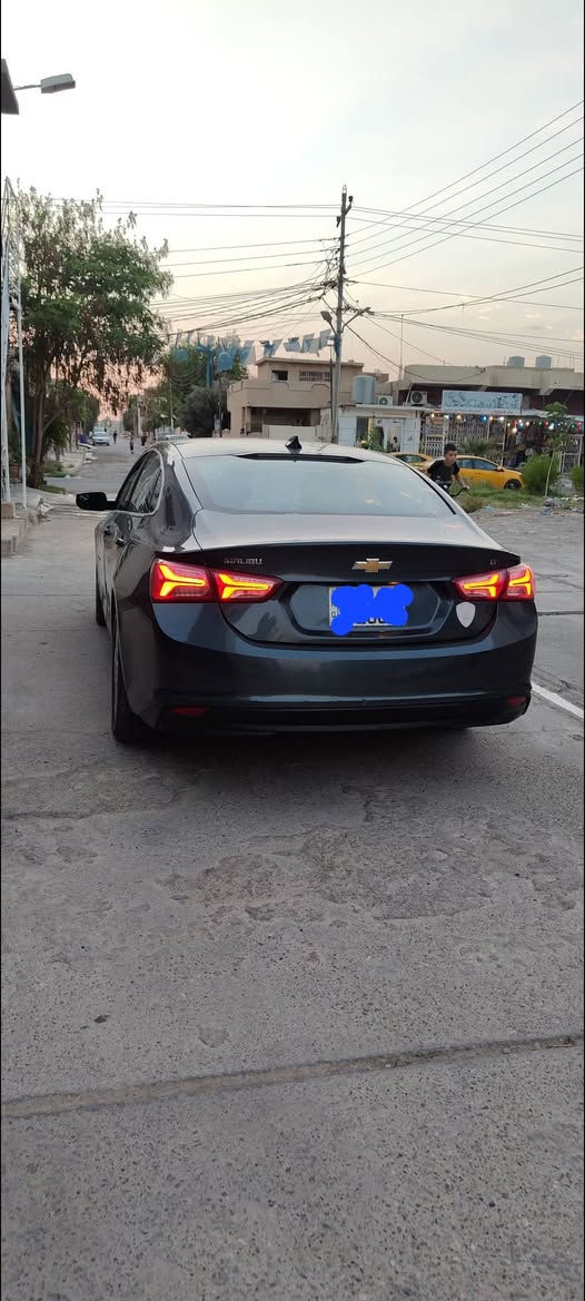 ماليبو ١٩ بدون حادث LT رقم كركوك مكاني كركوك بيها طخة صغيرة باب خلف السايق مامصلح ومايبين كلش ***********
