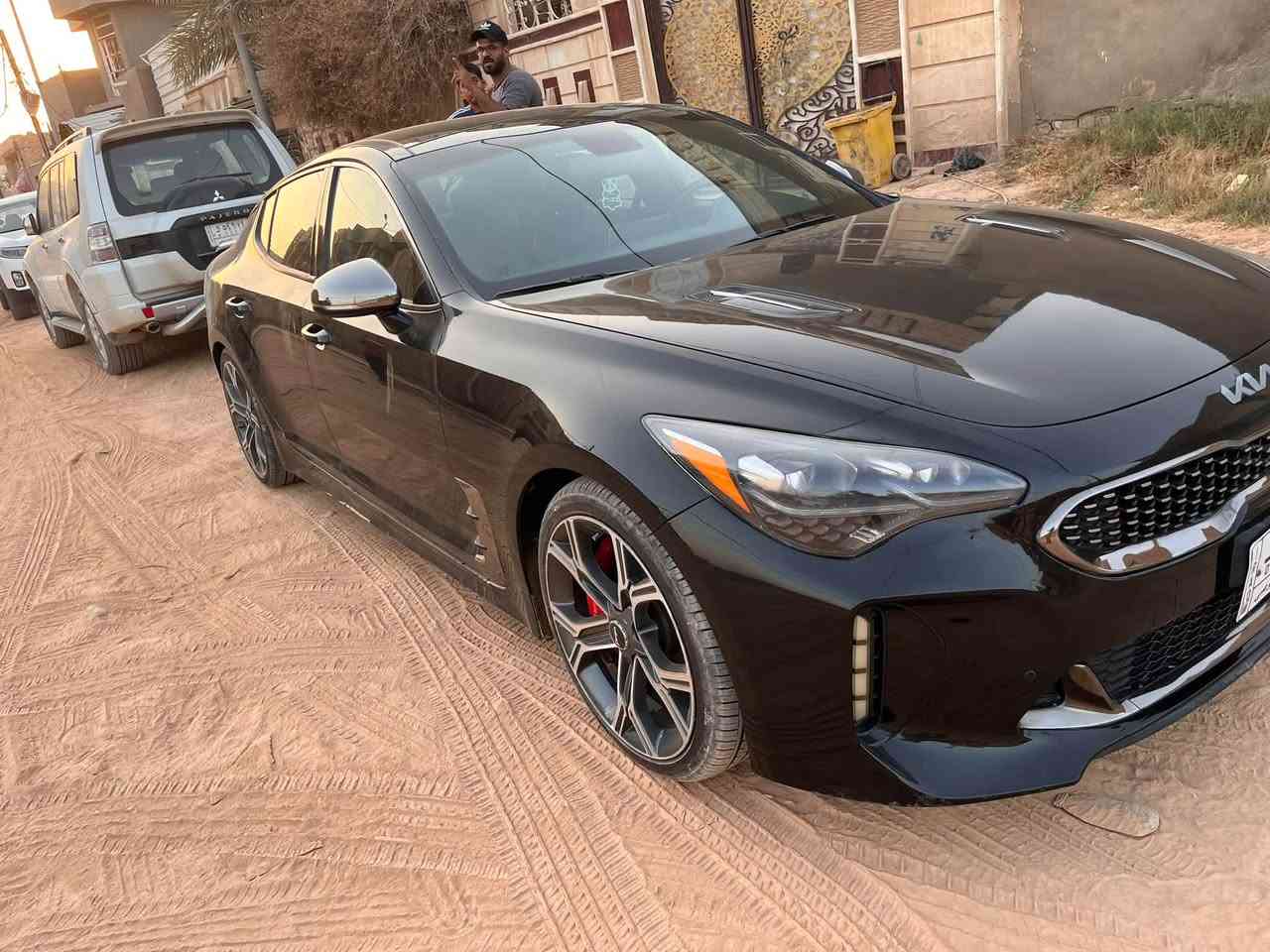 يا ستنكر للبيع موديل ٢٠١٨ رقم بغداد مكانها مركز الديوانية السيارة حادث خلفي وجانبي بيها صبغ قطع صور الحادث مرفقات بالمنشور .. السيارة بجم كبس مامفتوح منه برغي كير محرك تبريد حداديه كلها بشرط تخم تاير جديد صار شهر من شديته وماعايزها اي شي عارضها ب١١٥ للاستفسار الاتصال على الرقم ***********
