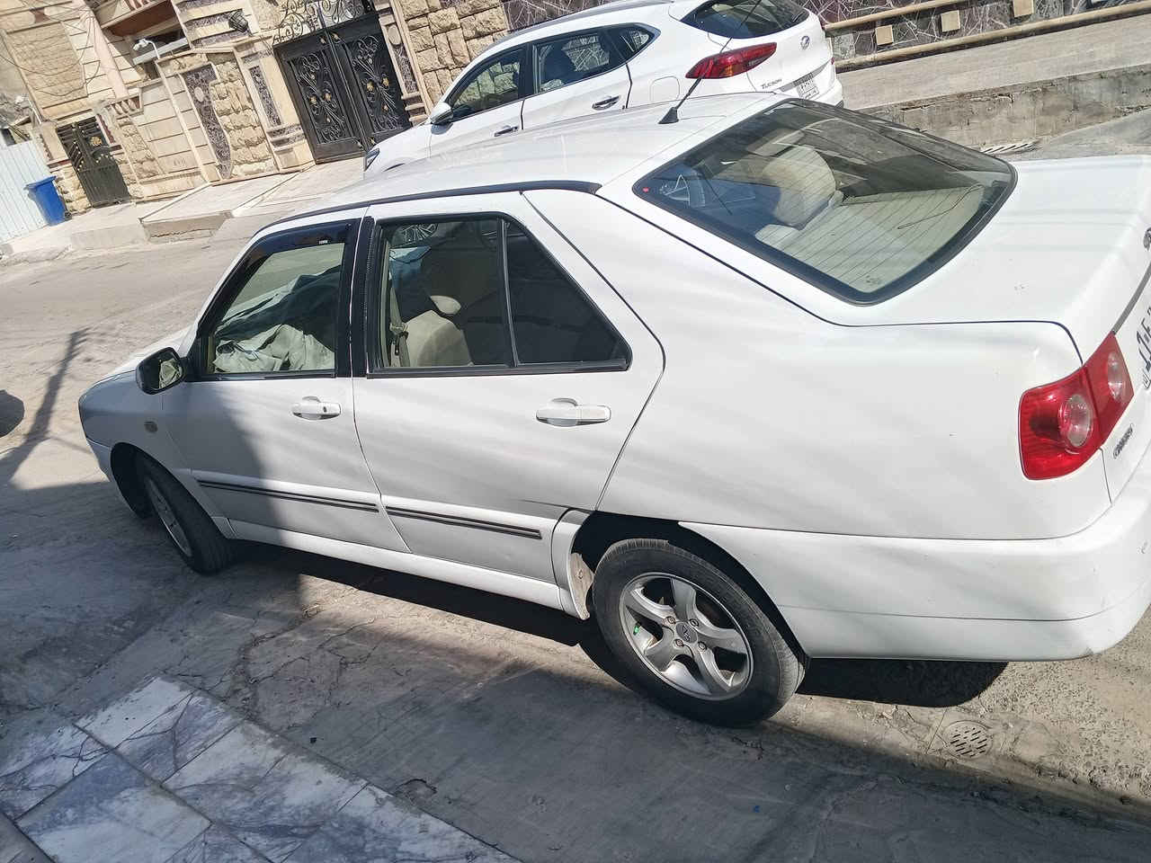 السلام عليكم شباب شيري كوين 2013 مكينة كير بلادي قوايش جدد صدر امامي خلفي جديد تخم تاير جديد تبريد كامل السيارة مكفولة وكلش نظيفة السنوية مجددها صار أسبوعين السعر 55 وبيها مجال للطيبين العنوان بغداد البياع للاستفسار ***********
