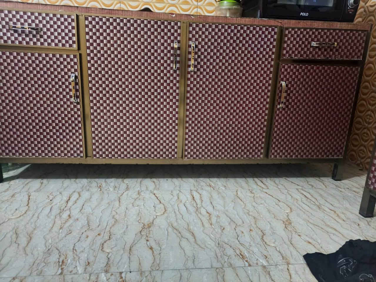 للبيع كونتر مع سنك عنوان بغداد جسر دياله جديد ***********
