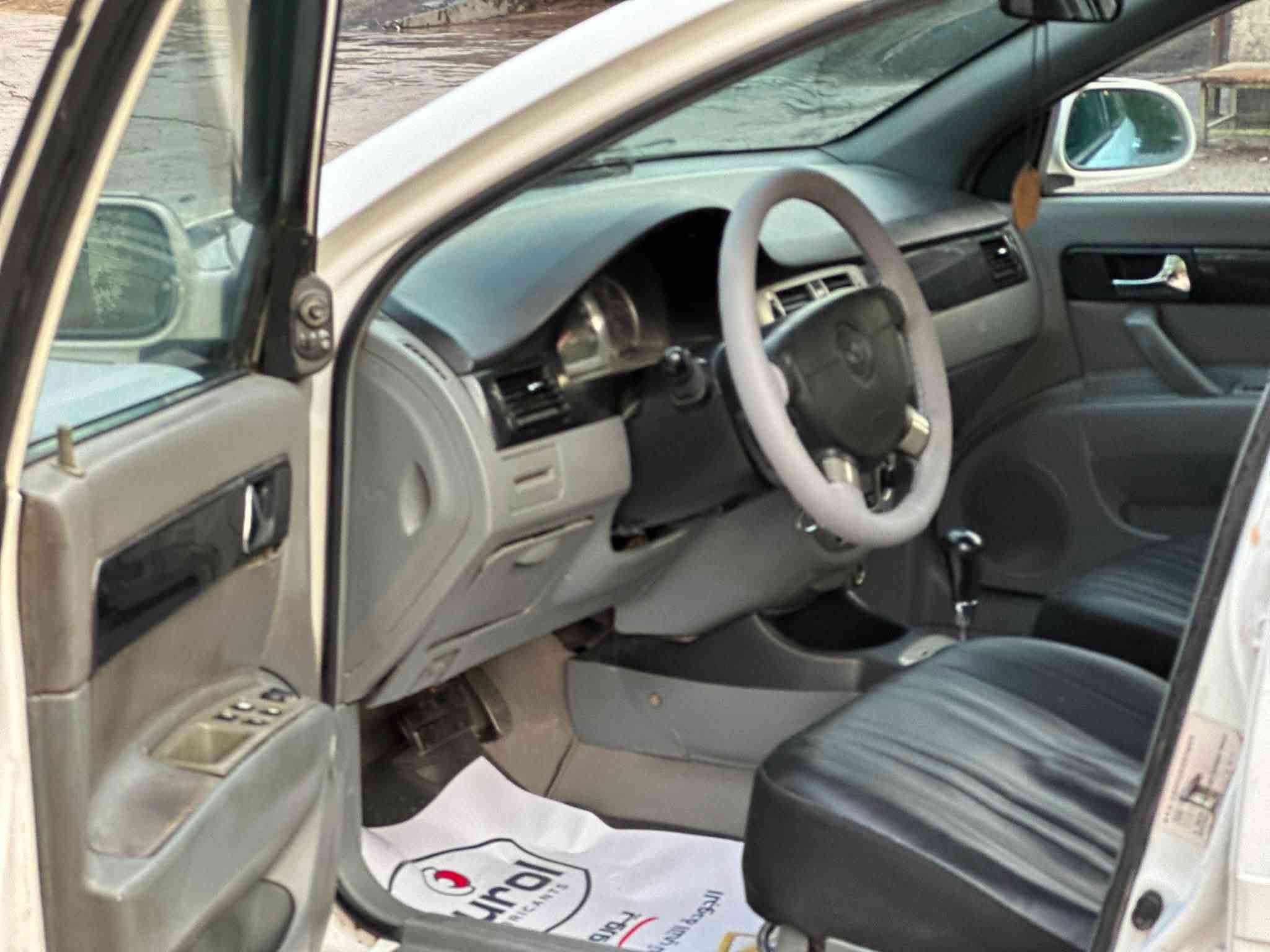 سلام عليكم ***********
سعر ٦٢$ مجال قليل / شهداء السيديه
اوبتره لاسيتي موديل ٢٠٠٧ رقم بغداد الجديد كير محرك جدد حاويه صدر جديد تبريد ثلج كهربائيات شغاله كشنات جلد  سياره كامله وجاهزه حادثها جاملغ خلفي وبيها كم قطعه صبغ ابيع حزام
