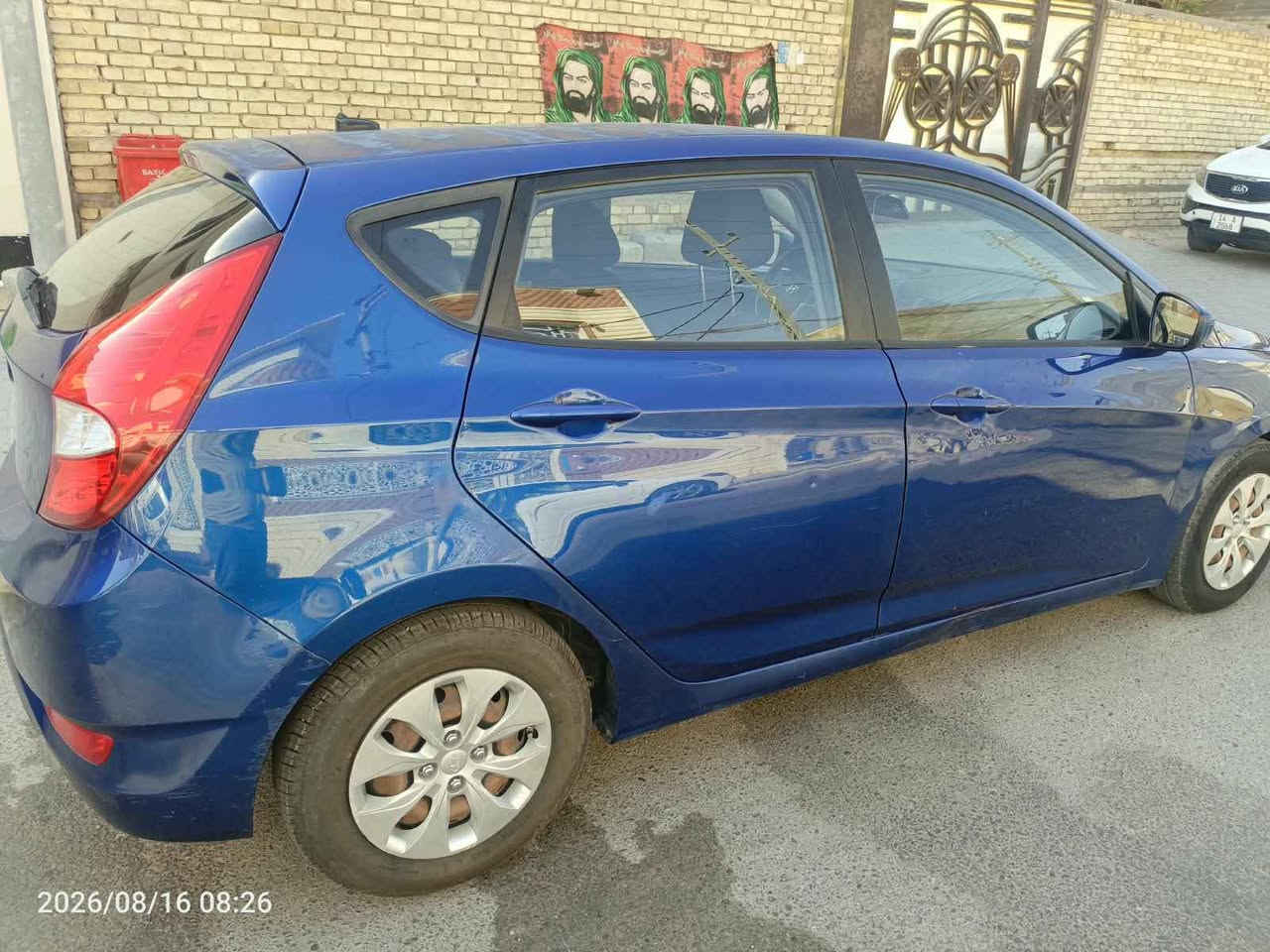 للبيع اكسنت موديل 2016 هاتش باك رقم بصرة بأسمي محرك 1600 GDI اقتصادي وسحبه يخبل تقرير غرق وصار بيها هنا حادث امامي تبدل براكيت وعرضانية بدون شواصي او لغود قطرة صبغ مابيها وبيها بارد بالباب الامامي جهة اليمين سيارة حلوة ونظيفه استخدام شخصي فقط ومابيها اي نقص ادامه كاملة للمحرك وتايرات نظيفة عبوة بانزين كاملة هستوه مبدلها نقص فقط ماطور ستيرن صار بي خلل قبل كم يوم مكانها بصرة ياسين خريبط وسعرها 69 وبيها مجال للاستفسار *********** Singapore
