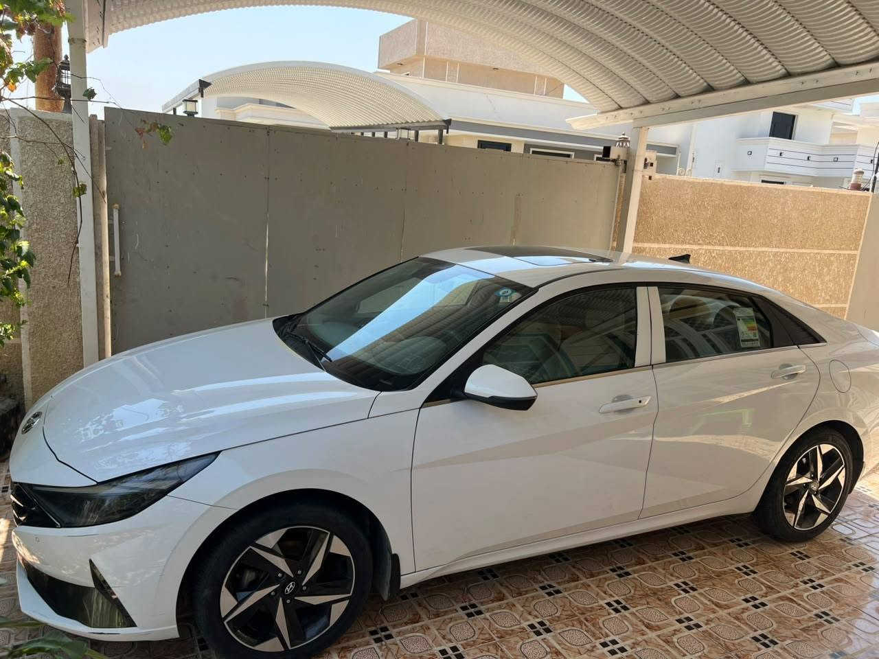 النترا موديل 22
رقم بغداد 
ماشيه 80 
فول مواصفات واحد على واحد
مكفوله حتى من الشخط  
السعر 145
رقم التلفون للتواصل ***********
