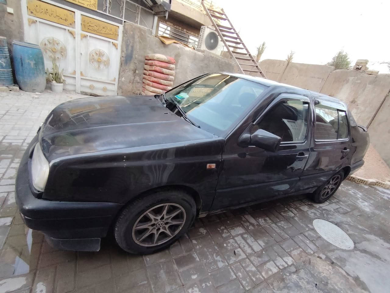 السلام عليكم
كولف فنتو
موديل 1995
محركها 2000
مكان بغداد الحريه
سنويتها بأسمي
السعر 32
الرقم ***********
