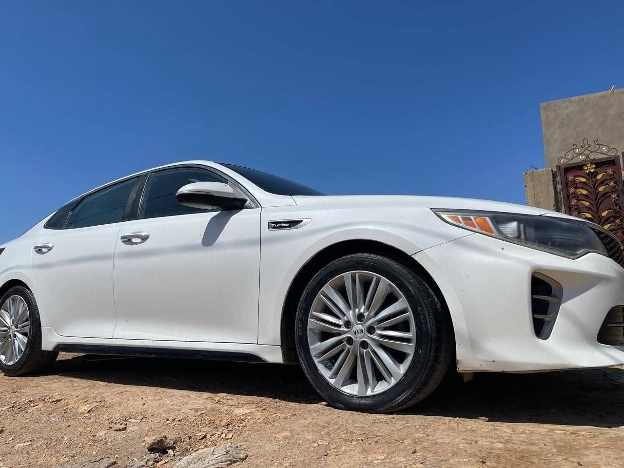 السلام عليكم
optima 2016 EX
أمريكي بيها صبغ شويه ب بنيد فقط داخله سرقه دعاميات وماصدات فقط بدون لغد بدون شاصي بدون اي حادث السياره فول مواصفات فول واحد على واحد فول مواصفات للأخير مكينه ٢٠٠٠ تيربو جديده السياره ماشيه ١٣٠ mi السعر ١٣٠ وبيها مجال متوازي على بيعتها مكان السياره الديوانيه
*********** ما متواجد مراسله فقط اتصال
