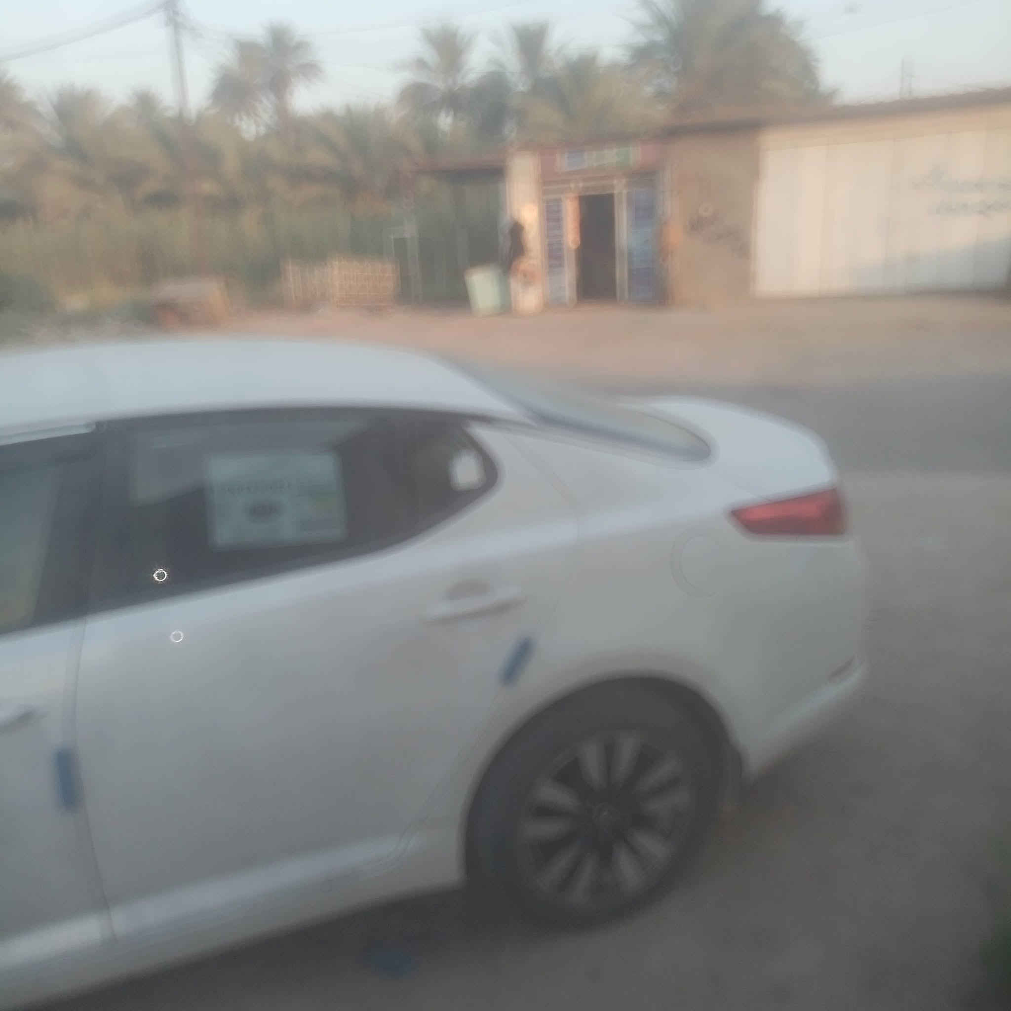 السلام عليكم اوبتيما للبيع خليجي بيه جاملغ خلفي فقط بدون حادث موديل ١١ محرك ٢٤٠٠ جاهزة من كلشي السعر ١١٠ سنوية جديدة بيع أو مراوس ***********
