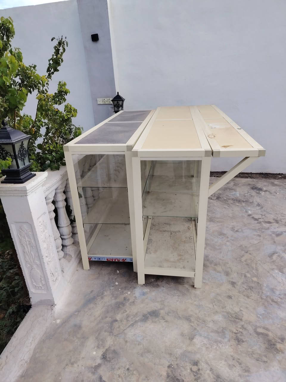 ميز • عدد ٢