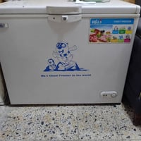 ثلاجة • للبيع