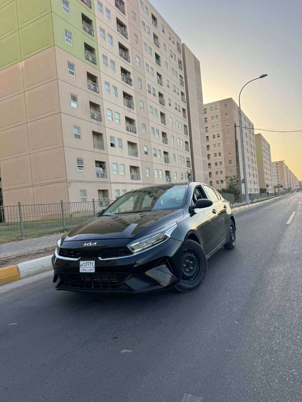 سلام عليكم 
للبيع كيا فورتي  2024
ماشي 3000 الف 
دخول جديد 
بدون رقم 
حادثه موضح بل صور 
بنيد وجاملغ نفس الون 
صار بيه صبغ بس باب 
سياره بيه الايتات مال جي تي لاين سعرهن 8 ورقات
دوشمه عامه 
مكان سيارة بغداد 
السعر  112 $
الاستفسار ***********
