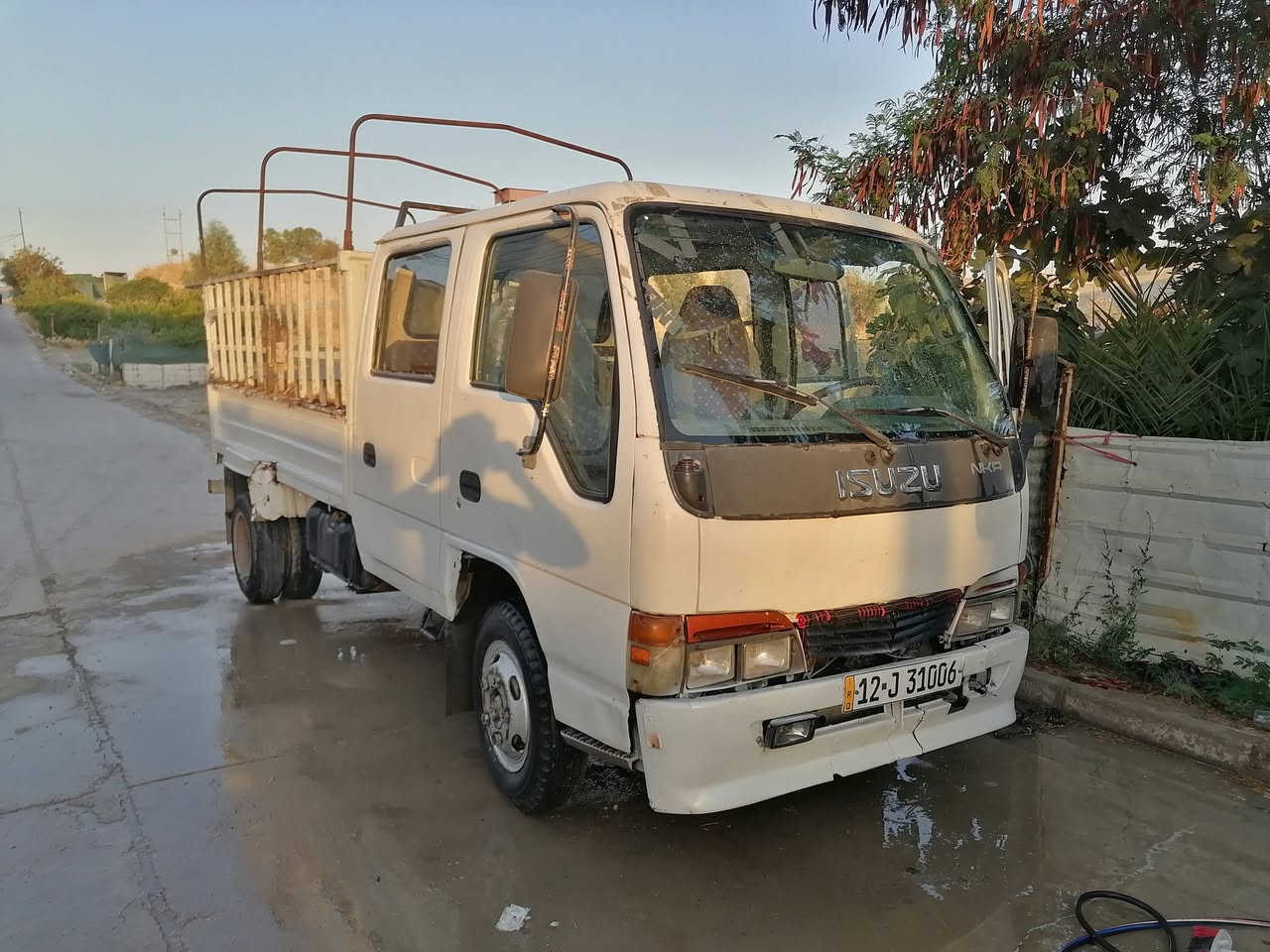 دانيه زوز دبل قماره 2004 بالموصل بالثامنه محرك مازدا 
***********1
