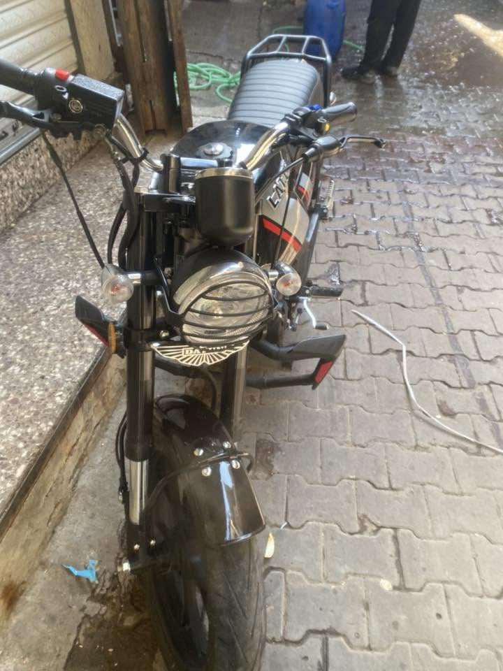 سلام عليكم دراجه دايوان البيع بدون ارقام 
السعر مناسب جدا السعر ١٢٠٠ الدراجه زيرو 

‭***********‬ مكان حي اور
