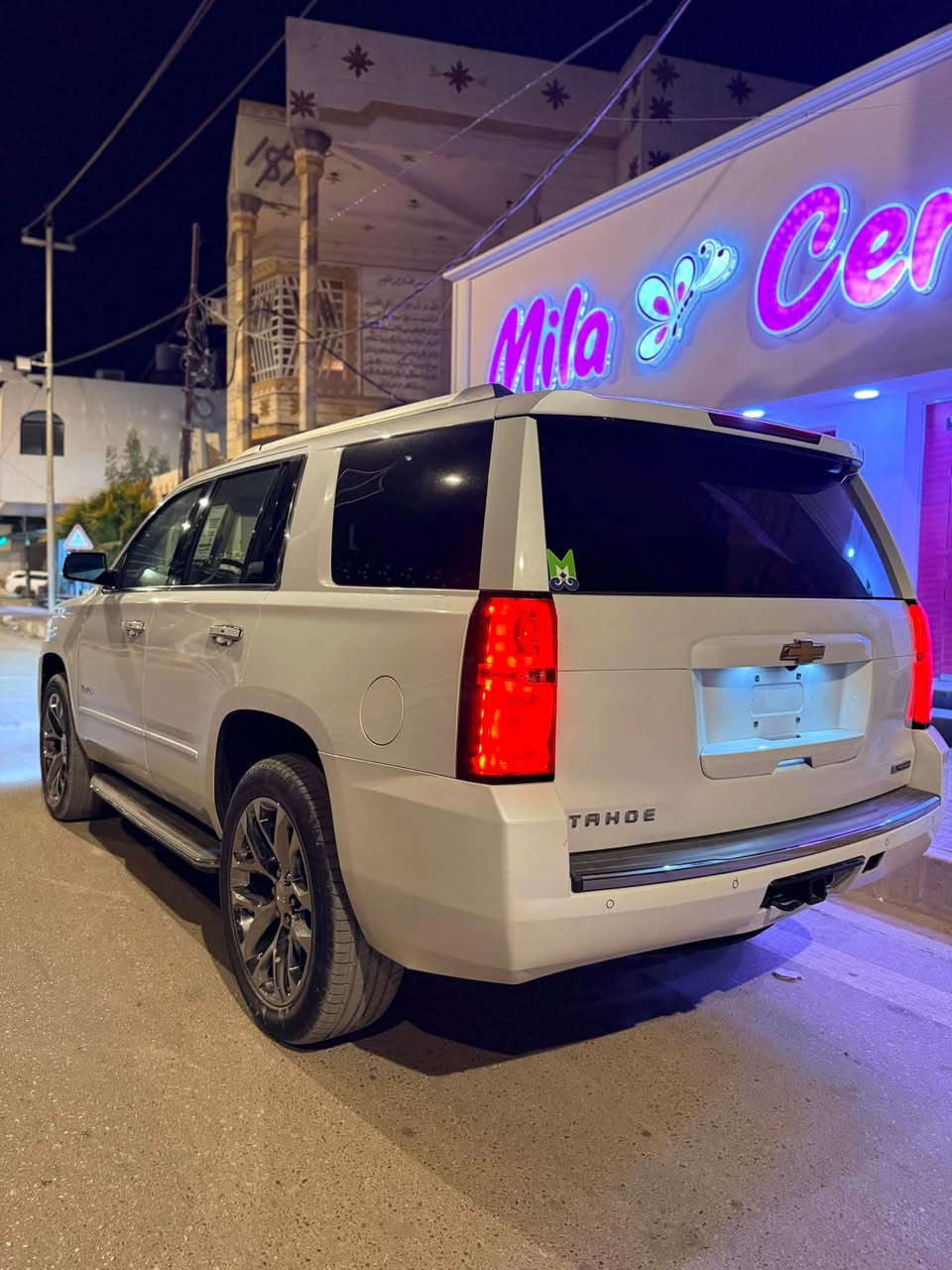 Tahoe Premier🇺🇸🤍     2017 
🛑لـلبيع دخول جديد ڪتاب ضباط📚

مرقم بغداد ب اسمي مداور ثاني يوم 🛑

السعر ✅ 330 ورقة وبية مجال بسيط 

مواصفات البريمير 1/1 دواخل بيج + جوزي 

⛔️حادثة جاملغ السايق تعمير فقط 
⛔️بدون فتح وبدون تبديل + بارد بجنطة قليل
⛔️صور الحادث موجوده بلمنشور 

1- فتحة سقف 
2- ستيرن ڪهرباء + خزن ميموري
3- ڪشنات ڪهربائية تدفئة تبريد🧊
4- ڪشنات خلفية vip منفصل ڪهربائي
5- جنطة ڪهربائية + حساس اقدام للفتح والاقفال
6- شاشة ڪاربلي + اندرويد اوتو 
7- داتا شو عرض امام سائق + معلومات 
8-انضمة قيادة متعددة 
9- سيارة 2WD نضام دفع خلفي ثنائي
10- حساسات امامي خلفي + رادارات 
11- مري ڪهرباء ترحيب + نقط عمياء 
12- مثبت سرعة + الخروج عن المسار 
13- شاشة عرض وسط 
14- عداد ديجتال الكتروني 3 وضعيات
15- بصمة + تشغيل ؏ــن  بعد …
16-ويل بريمير حجم 22 

__________________________________🚏
📍 المكان ناصرية سوق الشيوخ 
📌 للأستفسار *********** هـ
