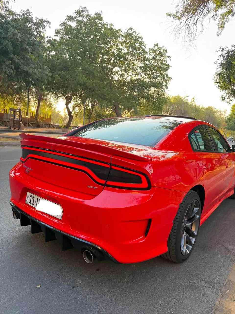 سلام عليكم 
جارجر 2020 GT برتقالي 
خليجي وكاله هارلم
ماشيه 46 الف 
فول مواصفات 
فتحه 
بصمه 
قطعتين تبريد 
كشنات جلد برتقالي 
شاشه جبيرة 
كامرة
فول تحكم ستيرن
شفتات ستيرن
سستم صوت الپاين
وباقي المواصفات مبينه بلصوره
السعر 285 ورقه وبيها مجال
للاتصال *********** 
مكاني بغداد حي تونس

نص مكتوب في الصور:
- 35 / 33
- 35 / 32
- 35 / 34