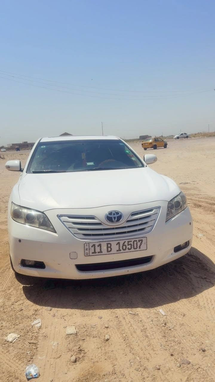 تويوتا كامري 2009 خليجي (فئة GXL)

محرك 2400 (4 سلندر)
رقم بغداد (تحويل مباشر)
فول مواصفات (GXL - أعلى فئة)
لون ابيض 
مكفولة بس البنيد مصبوغ بدون حادث

المواصفات:
تحكم ستيرن جهتين
مثبت سرعة
كشن كهربائي
بردة خلفية
فتحه سقف
شاشة تاب + كاميرا خلفية
حساس خلفي
فول واحد على واحد

كير ومحرك (كفالة)
تخم تاير + صدر امامي وخلفي (جديد)
تبريد ثلج (قطعتين)
السيارة جاهزة (خير من الله، مال جناي)
متصرف عليها الف

السعر: 🟧  117 وبيهاا مجال
للاستفسار:  (***********)

#تويوتا_كامري #كامري_2009 #فئة_GXL #خليجي #بغداد

