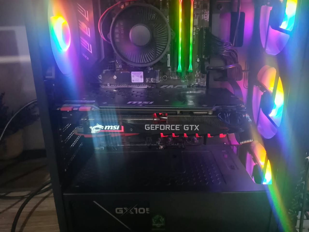 GTX 1080 Ti • i5-8500 • بملحقات