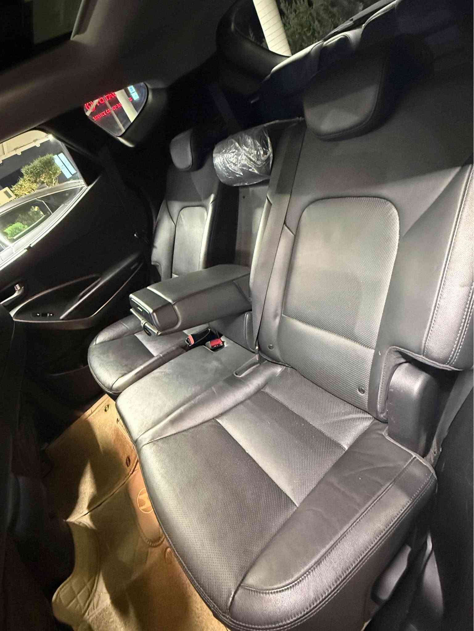 Hyunda santafe 2016 limeted 
 فوول مواسەفات خلیجی(limeted) 
پانۆراما-بەسمە-دەرگا بەسمە
  ٧ نەفەری-تەبرید مەرکەزی- کوشن جلد -کوشن هیتەر کوشن تەبرید
ڕادار.ئۆتۆپارک.حاسە.شاشە.کامێرە.سوکان ڤۆلیۆم.تەحدید سورعە.سندوق جەگ.ئۆتۆ هۆڵد.برێک بەسمە.دەبڵ ئەکسل.٣ مۆد لێخوڕین (eco.normal.sport)
شوێن:سلێمانی
ژت:*********** السليمانية, العراق
