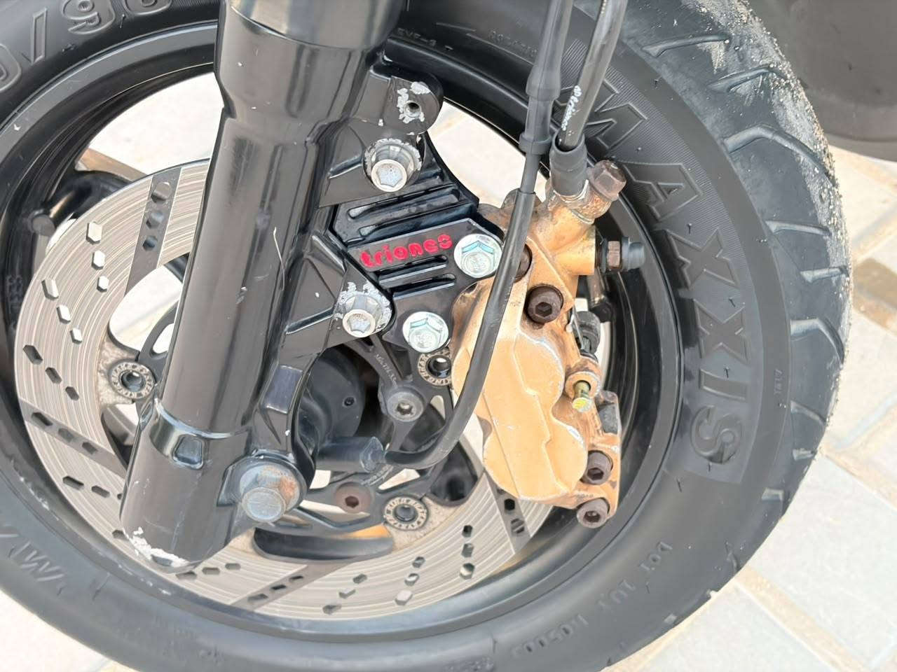 Yamaha BWSR.125CC
يوماها سكنز جبلي حديث 
125cc
وضع وكاله 
عليه تزويد ابلاد 
كلشي واضح بلصور 
لاخاص ولامستعجل (سوالف القفاصه)
السعر ٢ مليون و٣٠٠ الفة
وبيه مجال قليل لشراي 
بغداد الكرخ 
***********
