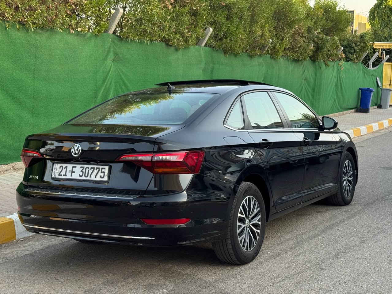جيتا 2019 فول مواصفات جاملغ صبغ وبنيد كلير يعني بلادي فقط كلير يعني قطعتين بدون دواخل شرط ماشيه 55 ميل السعر 130 ورقم الشاصي موجود بالصور شراي خابر *********** كركوك, العراق
