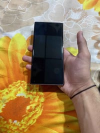 نوت 20 الترا • ١٢٨ • رام ١٢