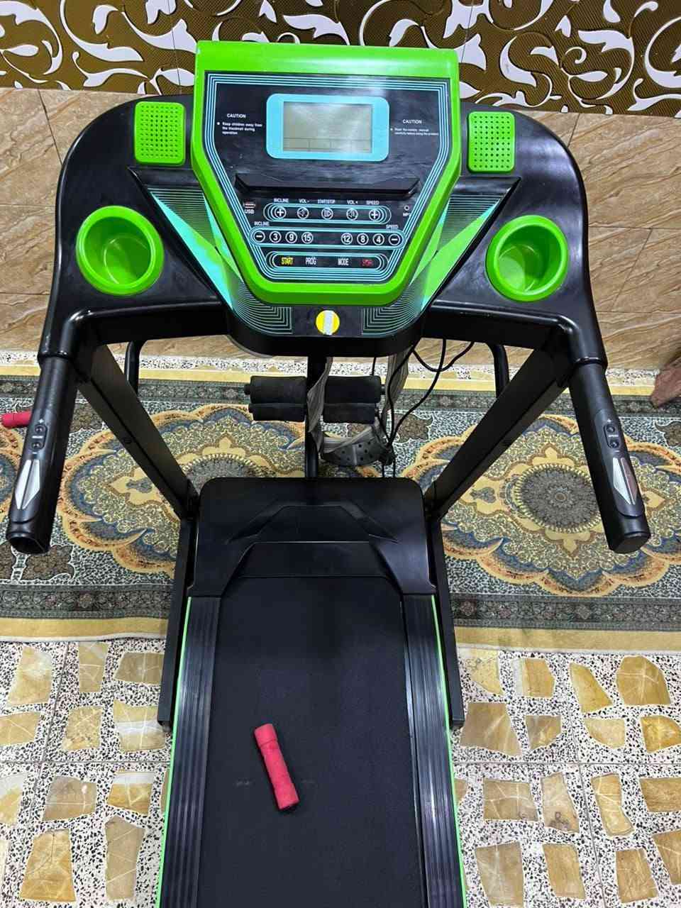 الجهاز بحاله جيده جدا مع حزام كاسر الشحوم اواكس سماعات عدادات حساسات السعر 280متوفر توصيل لجميع المحافظات العراق ***********
