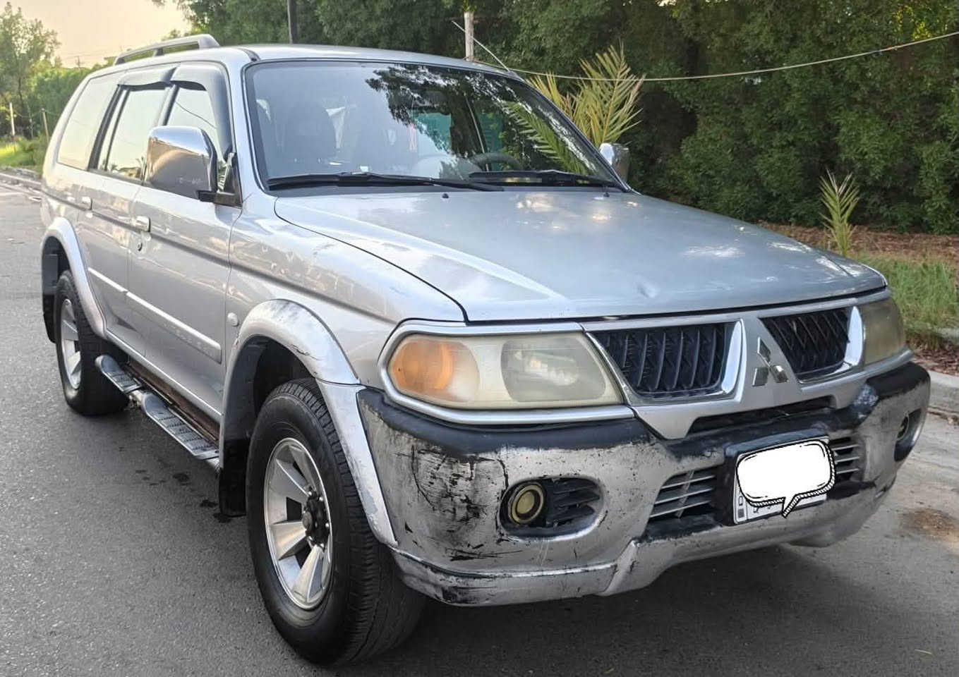 للبيع — Mitsubishi Nativa  2008

🔹 الموديل: 2008 

🔹 المحرك: v6 / 3000 

🔹 السعة: 5 راكب — مناسبة جداً للعائلة والاستخدام الشخصي

🔹 المكيف: بحالة جيدة تبريد جاهز وفول

🔹 الهيكل: السيارة كلين، السيارة مكفولة من الضربة والبارد والچفية, السيارة ما بيها اي نقص، السيارة بشكل عام نظيفة ومرتبه ونصبتها حلوة، مال جناي 

🛠️ الحالة العامة:
صدر امامي خلفي بحالة ممتازة 

📍 الموقع: بغداد
💰 السعر: (100) — بيها مجال بسيط
📞 للتواصل والاستفسار: (***********)
