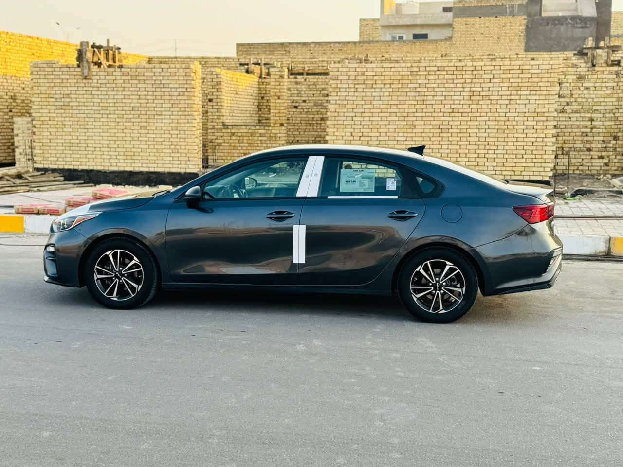 سلام عليكم فورتي 2021 معوقين وكاله عامه وارد امريكي بيه رشات صبغ مواصفات مكينه 2000 دوش تحكم ستيرن كامره دواور ماشيه 65 الف جاهز الخير مكينه كير تبريد حداده مكان السياره الناصريه السعر 108وبيه مجال***********
