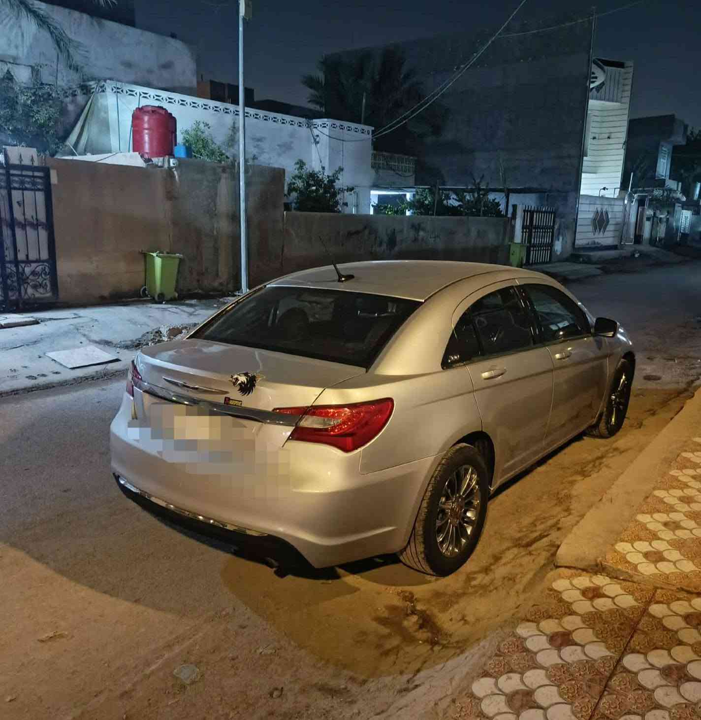 كرايسر سي 200 موديل 2011 رقم بغداد دولي الجديد بسمي تحويل مباشر
جاهزه من كلشي تخم تاير جديد وباتري حداديه اربع تايرات فاتح محرك 2400
مواصفاته معروفه بيه جاملغ وبنيد حادث امريكا 
السعر 65 وبيه مجال للإستفسار  *********** حلة, بابل
