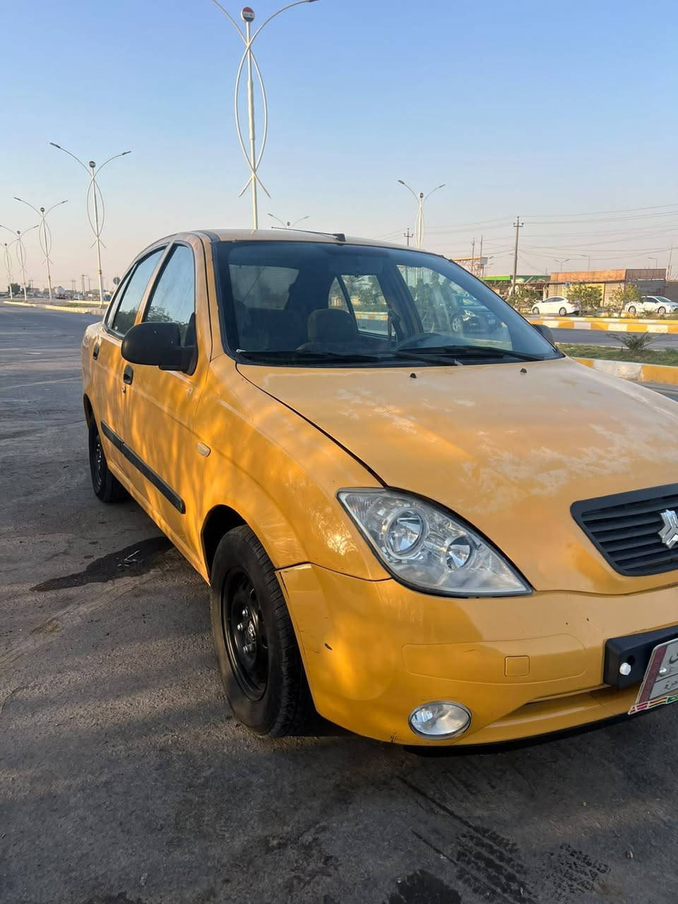 طيبه موديل 15 مكينه كير تبريد حداديه تخم تاير كهربائيات كله شغال سياره جاهزه للاخير رقم بغداد مااندل راعيه سنويه منتهيه صارله 8اشهر اتكفل سرقه وعشائر 
السعر 21 مكاني الناصريه 
***********
