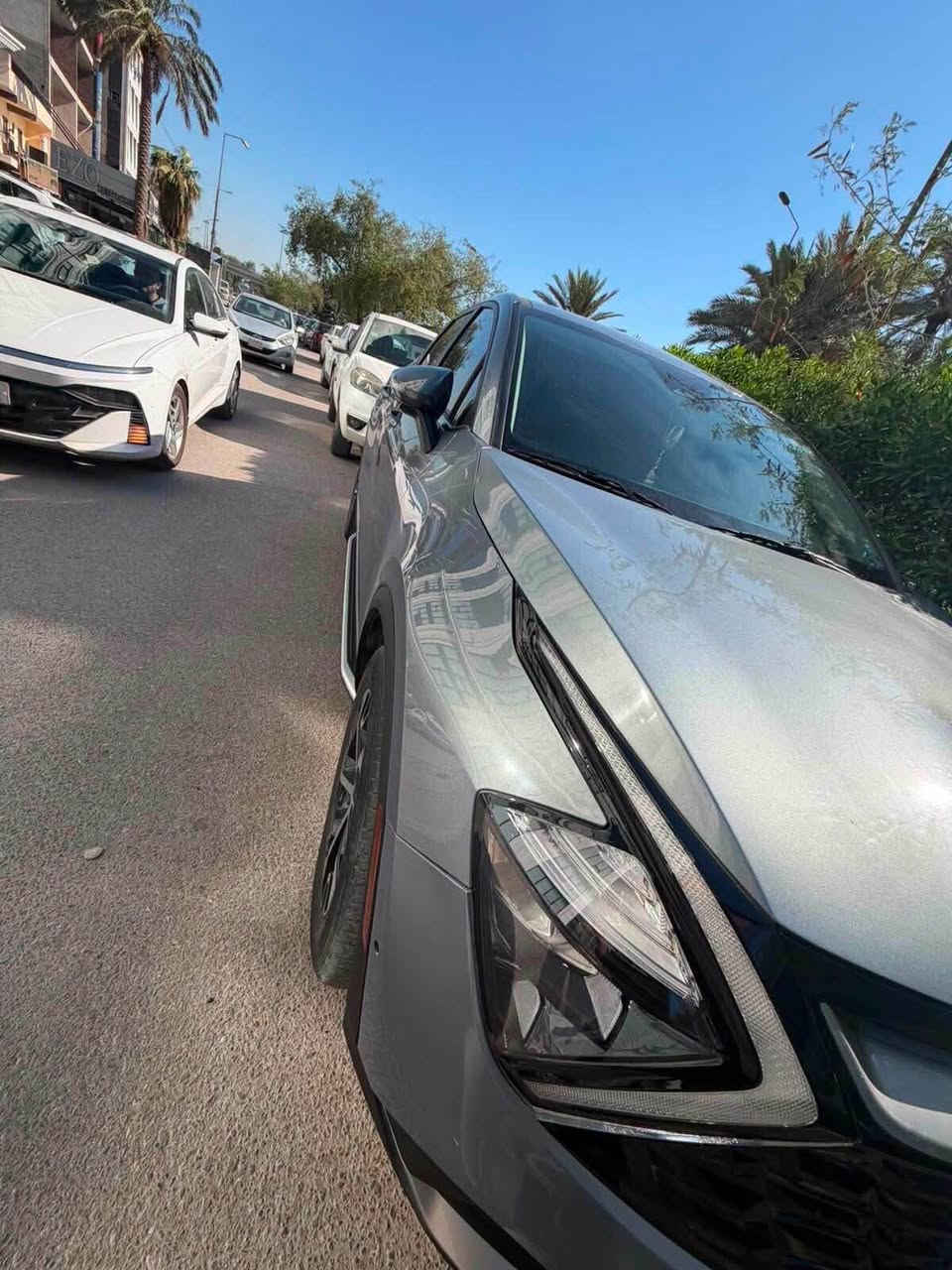 كيا سبورتج 2023 امريكي 
لون مميز 
بيها سنوية تظليل!!!
سياره فول مواصفات للاخير
مواصفات1-1 عدا ال بانوراما

• كشن تدفئه
*   كشن كهرباء* 
*   كشن جلد
*   قياده ذاتيه
أناره ترحيب عند الاقتراب وترحيب في الداخل السياره
*   مانع انزلاق
*   تحديد مساره
*   وتمنع الخروج عن المسار
*   مثبت سرعه
*  رادار امامي
*  رادار جانبي
*   رادار خلفي
حساسات
*   كأمره خلفيه وكامره دواره 
*   تشغيل عن بعد
*   بصمتين ابواب
*   أربعة انظمه قياده
*   نظام نزول منحدرات (الي)�AUTO HOLD نظام •
*   حساسات خلفيه
*   نظام إطفاء في الازدحامات
*   شاشة تبريد لمس
*   شاشه كبيره متصله
*   سايد بريك يدوي اوتماتيك دكمه
*   لايت زنون عدستين
*   أشاير بلمري
*   مانع تصادم
. دفع رباعي
*   شاشه تدعم ابل كار بلي واندرويد اوتو
*   كيجات متغيرة الالوان
*   محرك 2500
*   نقاط عمياء
الضرر : صبغ بنيد وقبق جنطه + BDR جاملغ ايسر شويه + وبيه حوض وشاصي الخلفي لحيم وصبغ
كير ومحرك مكفول سياره فور ويل مو عاديه سياره رقم اربيل تحويل مباشر 
 
مكاني بغداد للاستفسار
‭***********
