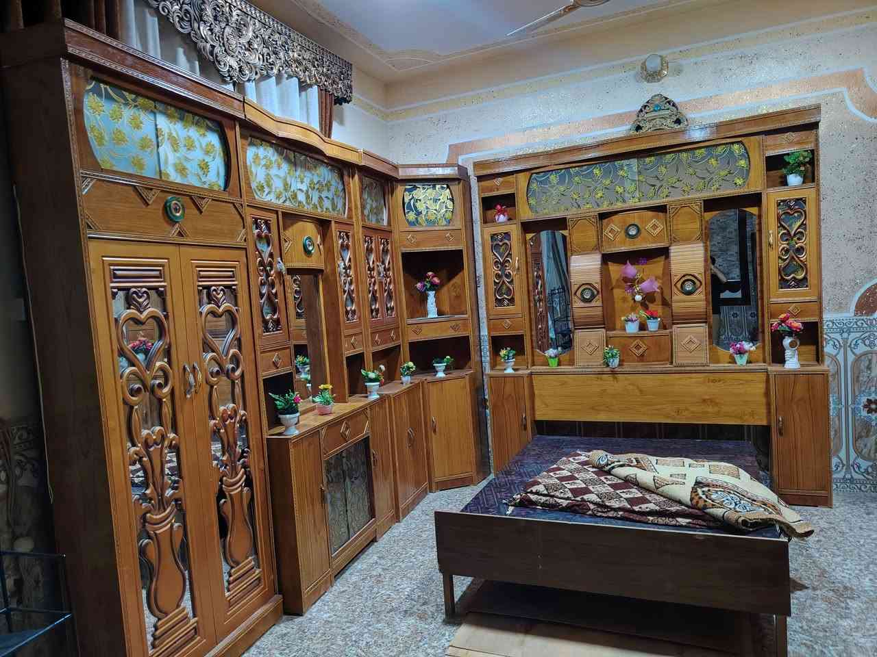 غرفه صاج عراقي نضافه فول  السعر 800 وبي مجال  العنوان الرمانه للاتصال *********** واتساب
