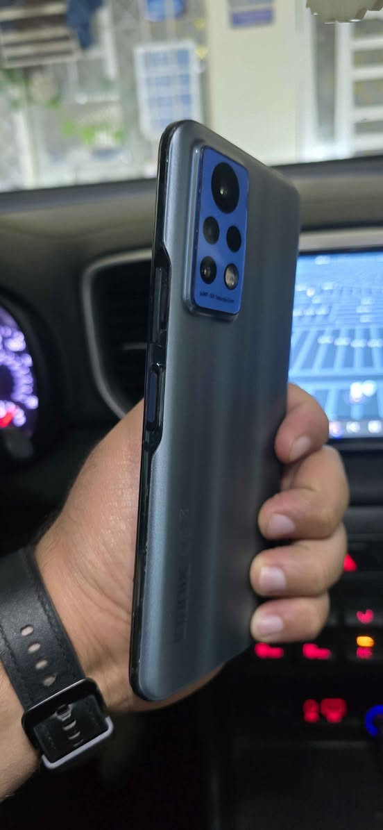 🔥 للبيع | Infinix NOTE 11 Pro 🔥

إذا تريد جهاز بشاشة كبيرة، أداء قوي وذاكرة ممتازة وبسعر مناسب، هذا الجهاز يستاهل 👌📱

✨ المواصفات:
📱 Infinix NOTE 11 Pro
💾 الذاكرة: 128GB
⚡ الرام: 8GB + 3GB RAM ممتدة
🚀 المعالج: Helio G96 – أداء سريع وسلس
📸 كاميرا خلفية 64MP Triple Camera
🤳 كاميرا أمامية 16MP
🖥️ شاشة كبيرة 6.95 إنج FHD+
🔋 بطارية قوية 5000mAh
📲 يدعم تطبيقات وألعاب واستخدام يومي بكل سلاسة نقص فقط جرار سيمكارت ضاع من عندي سعره ٥ الاف انزلة من  سعر الجهاز 

💰 السعر: 130,000 دينار عراقي فقط 🔥

📞 للتواصل والاستفسار:
***********

🚚 البيع للأسرع — لا تفوت الفرصة!

#Infinix #InfinixNote11Pro #انفنكس #انفنكس_نوت_11_برو #موبايلات_للبيع #هواتف_للبيع #بغداد #العراق بغداد, العراق
