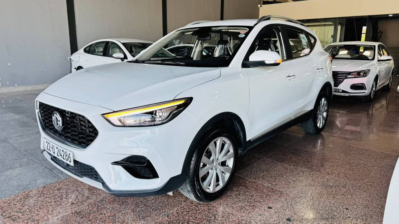 MG zs 
2025 سفرة شركة  6سال زه مان 
ته نها 128$ مجال كه م 
***********
***********
ته نها 5هه زار رؤيشتووه 
دعامى لؤ دعامى به شه رت 
هيچ ه‍يجى بيوه نيه ماشاء ألله 
مواصفات كومفورت 
بصمة 🫆 
شاشه گه وره 
بريك بصمة 
أوتو هولد 
لايت ليد و زينون 
ويل كروم 
كوشن قوماش 
يده بصمة 
يده نيكل 
سوكان ڤوليوم 
تبريد مركزى دواوه 
تعديل سرعة 
حساس دعامى دواوه 
Bluetooth 
USB 
Apple car play ⏯️ 
شوين هه ولير
