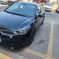 للبيع فقط بدون مراوس كيا ريو موديل 20 رقم بغداد أنكليزي بأسمي وارد امر...