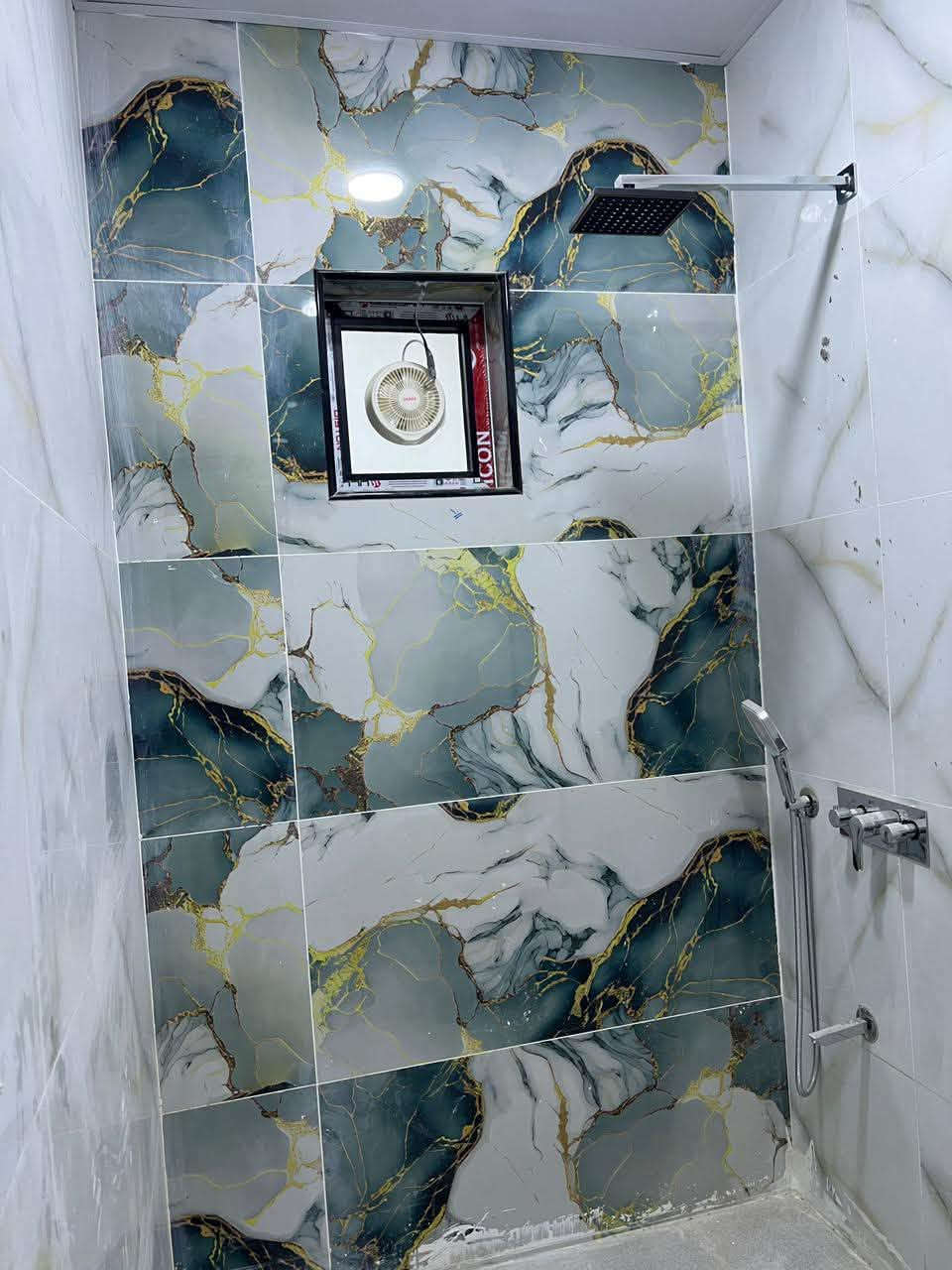 السلطان الاول • ١٠٠م • ٣ غرف