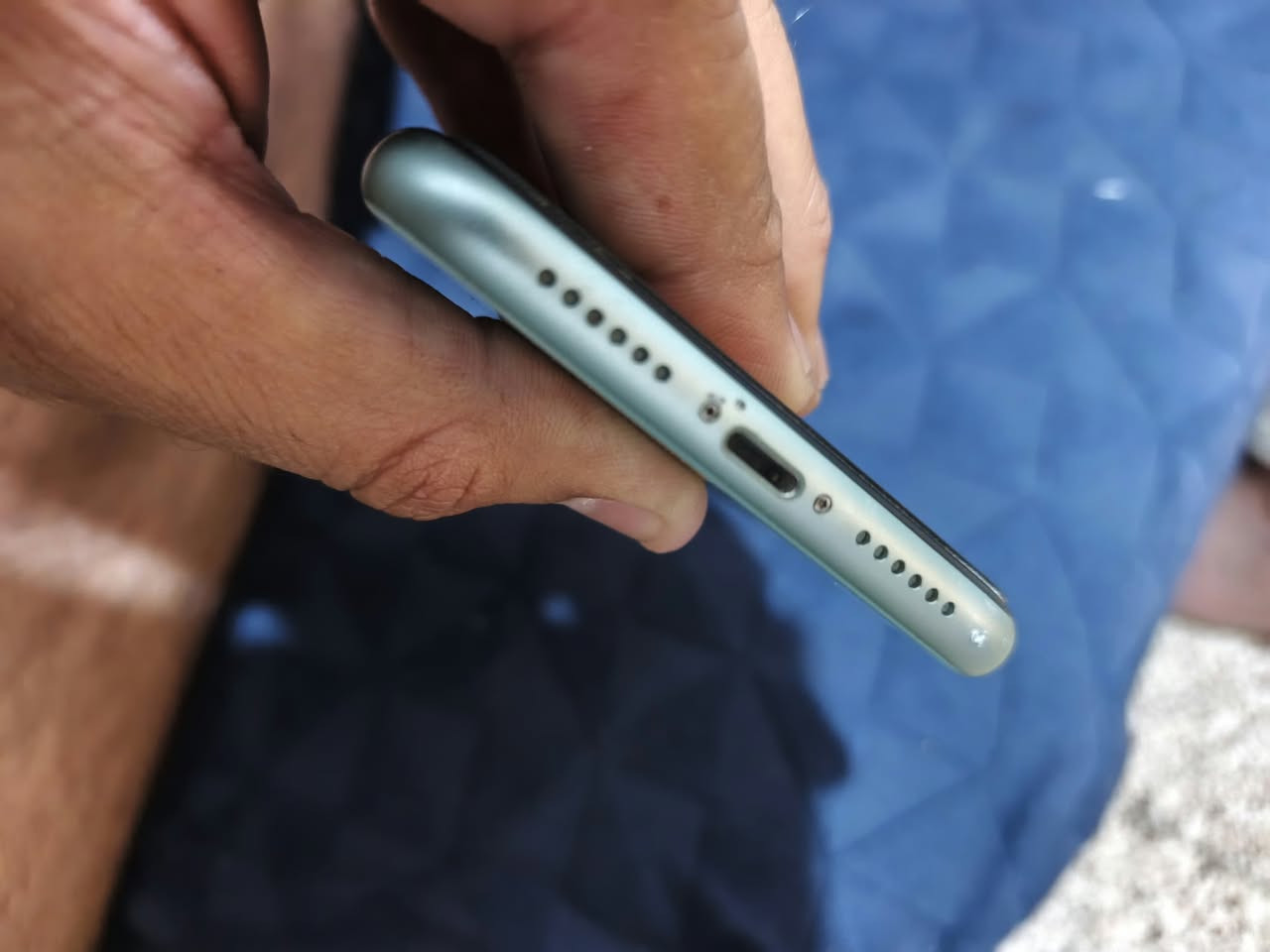 آيفون ١١ • شخط شاشة • بطاريه ٧٢