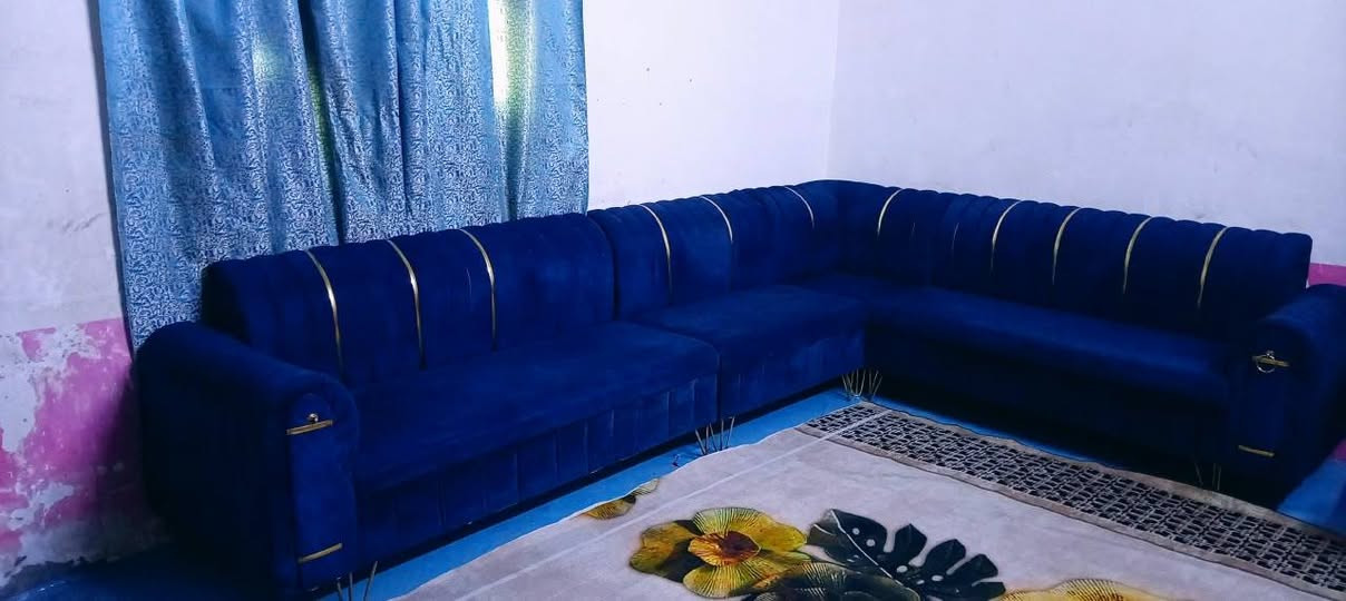 ديوان • نضيف • ٩مقاعد