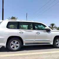 لاندكروز GXR • ٢٠١٤ • ١٨٦ الف