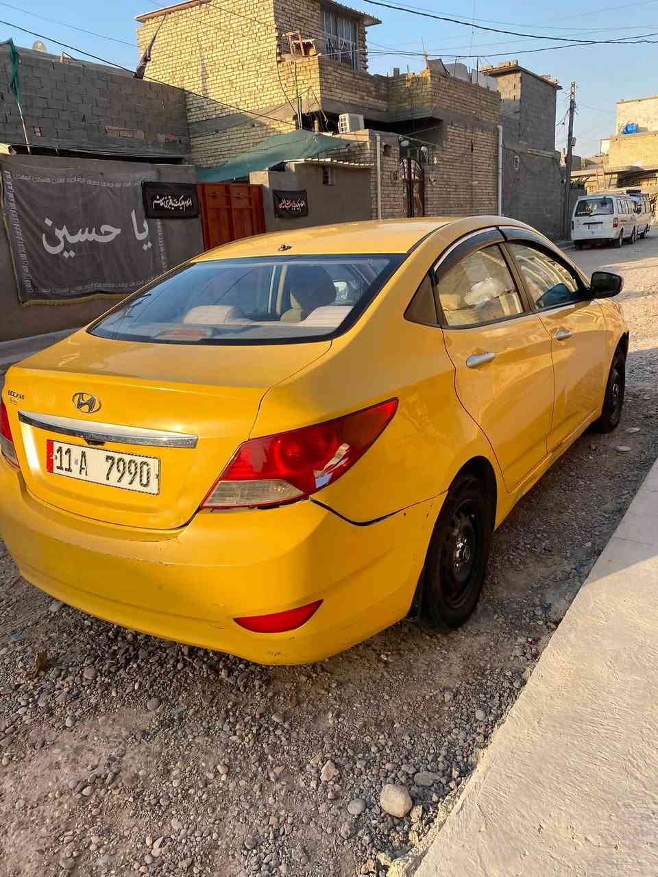 سلام عليكم اكسنت خليجي موديل 2015  مكينه 1600 بيها الجاملغ الخلفي  السياره جاهزه تبريد ثلج صدر امامي خلفي تخم تاير رقم بغداد مصفره هيئه وغرامه تحويل ثاني يوم السعر 75 وبيها مجال *********** بغداد الرصافه
