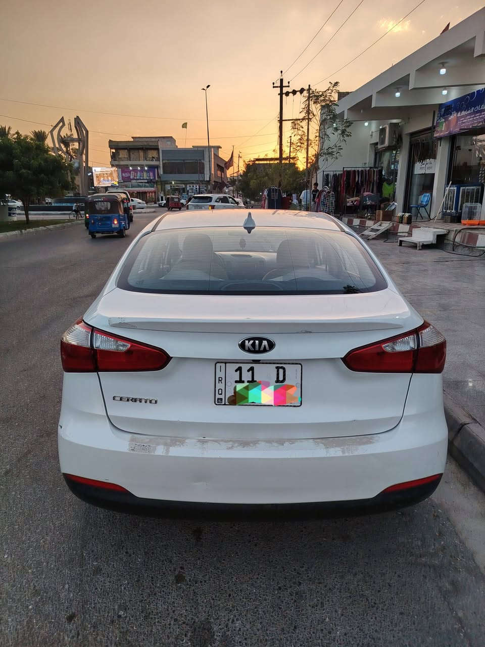 سيراتو ٢٠١٦ مكينه ١٦٠٠ رقم بغداد بأسمي سياره مابيه اي نقص سونار مرفق مع المنشور عنوان واسط عزيزية
السعر ١١٥
***********
