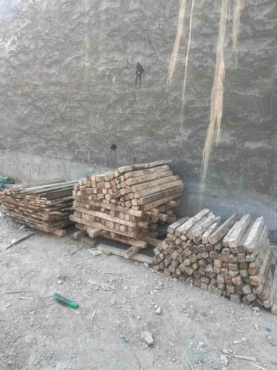 للبيع قالب مستعمل نظيف روسي تارس العدد12 مكعب مكاني حله مركز المدينه الشراي يتصل ***********
***********
