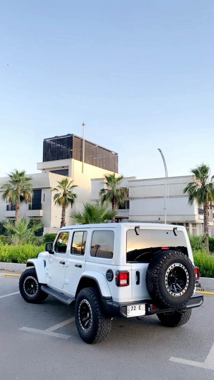 Jeep Ranglar (SAHARA) 2023
جیب ڕانگلر فوول مواسەفات ٦ پستن کوشین چلد ناو سۆر سوکان ڤۆڵیۆم شاشە گەورە گێڕ تۆماتیك و عادی دەبڵ ئەکسل ٢٧ میل ڕۆیشتییە
سەیارەکە یەک بستی تعدیلە بێ ژۆرێ بێ إڕباگ
گێڕ و مەکینە بە شەرت
بە ناوی خۆمە هەموو شتی نووێیە
*********** أربيل, العراق

